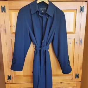 Portrait Trench coat